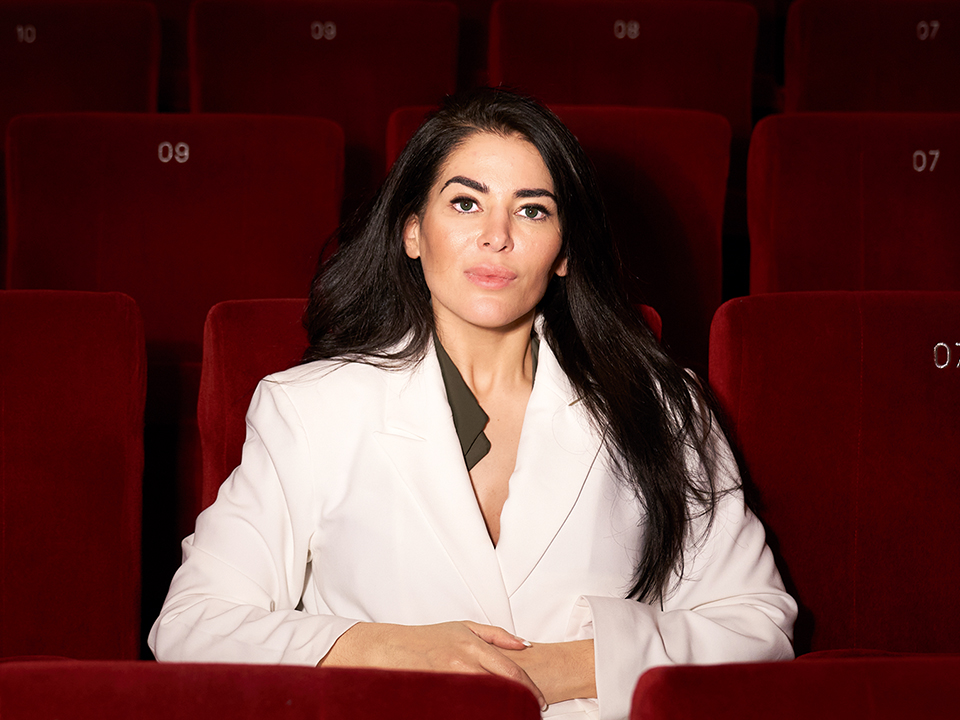  – Journalisten müssen Personen sein, denen das Publikum vertraut, sagt Samira El Ouassil (Foto: Johannes Arlt)