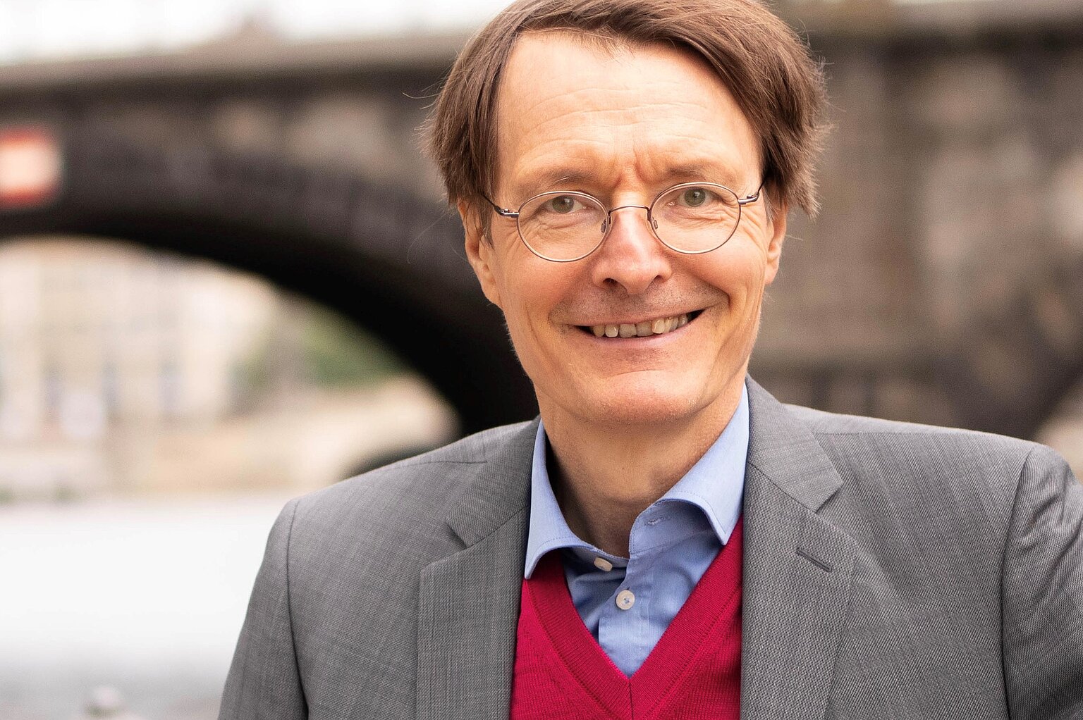  – Menschen auf Augenhöhe begegnen: "Wenn ich einen Fehler gemacht habe, räume ich ihn ein", sagt Karl Lauterbach (Foto: privat)