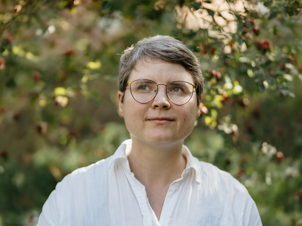  – Regine Glaß arbeitet von Schweden aus für den Spiegel, Frankfurter Rundschau und Deutschlandfunk Kultur. Foto: Lily Ray